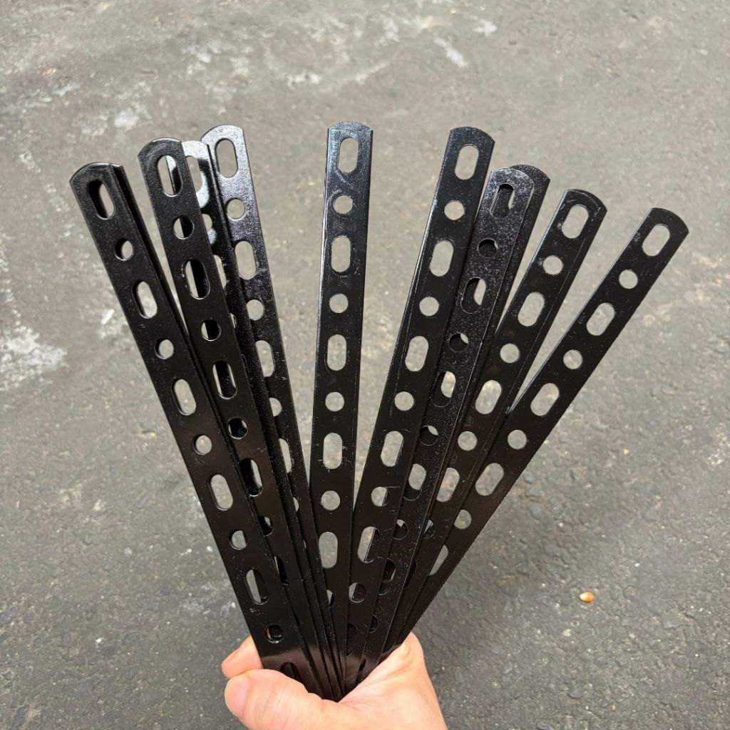 Plat Bracket Bolong Lubang Besi Breket lampu tembak Universal Besi plat besi lubang plat bracket pla