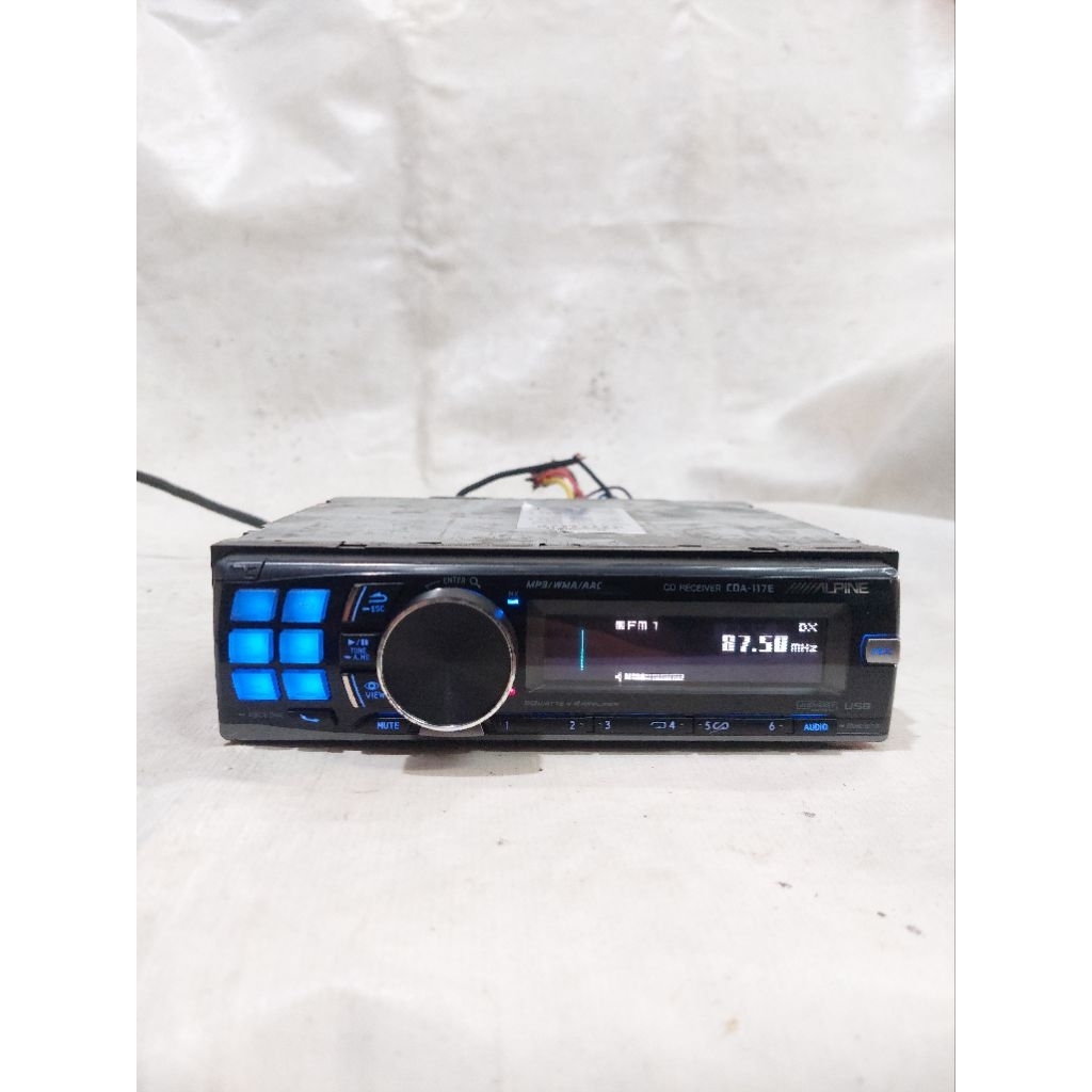 Head unit Single din Alpine CDA-117E