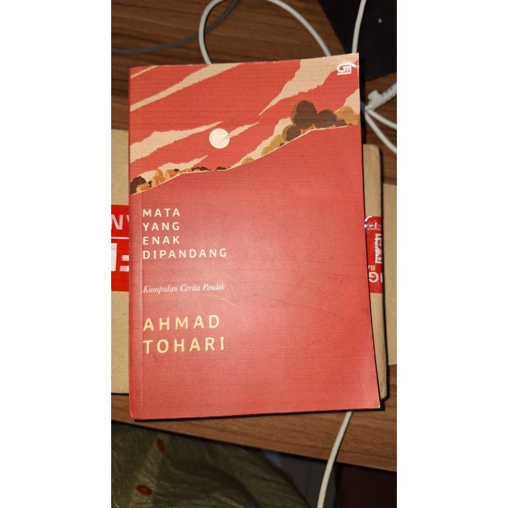PRELOVED Kumcer Ahmad Tohari: Mata Yang Enak Dipandang