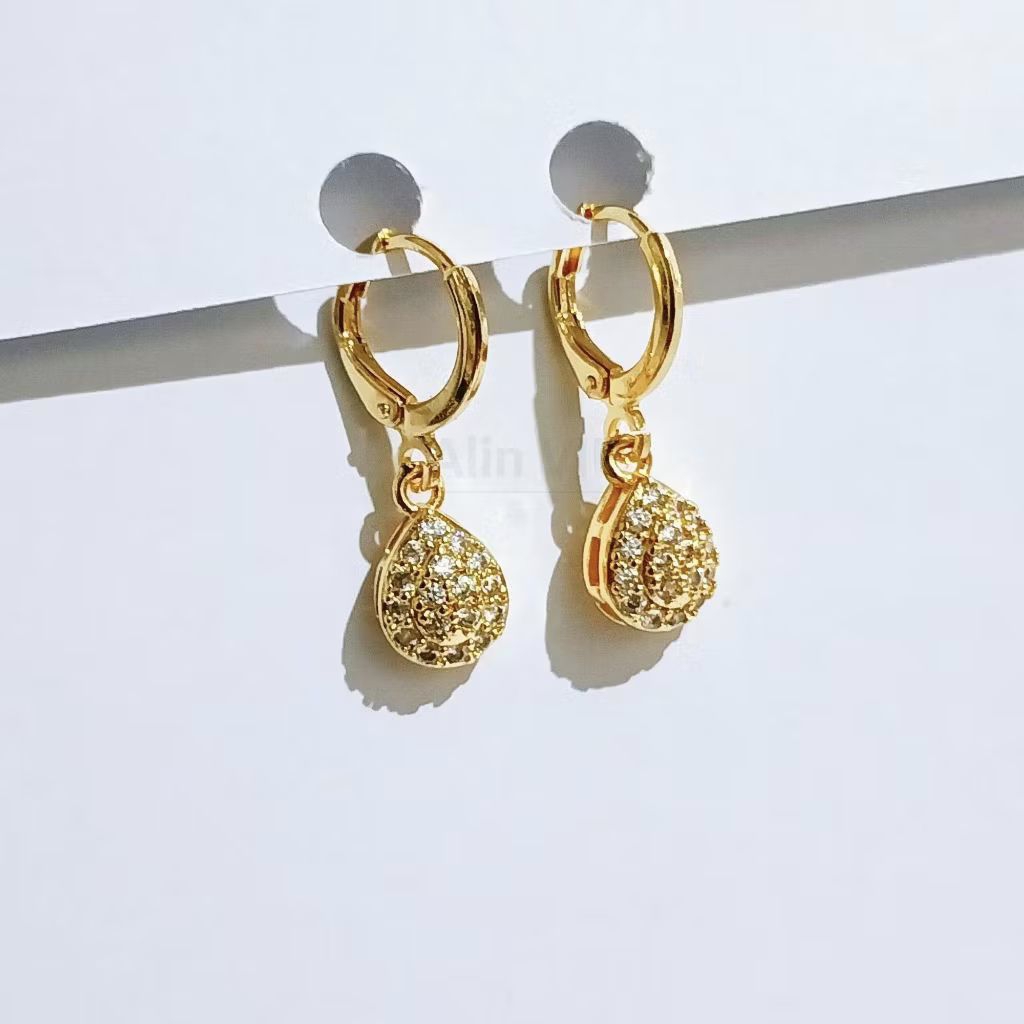 Anting Wanita Dewasa Juntai  Anting Klip Permata  Anti Karat