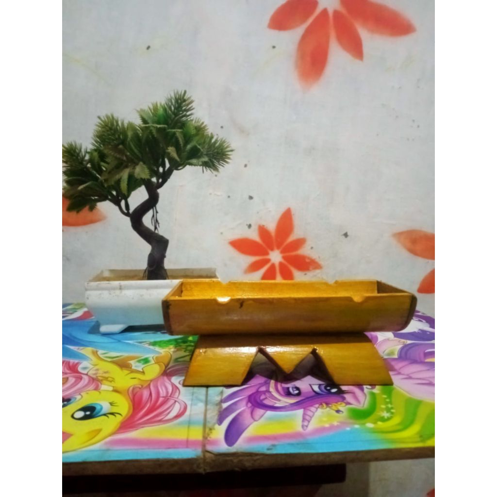 Asbak Bambu Unik Tradisional / Wadah Serbaguna Bambu Estetik / Pajangan Meja Bambu Kerajinan Tangan