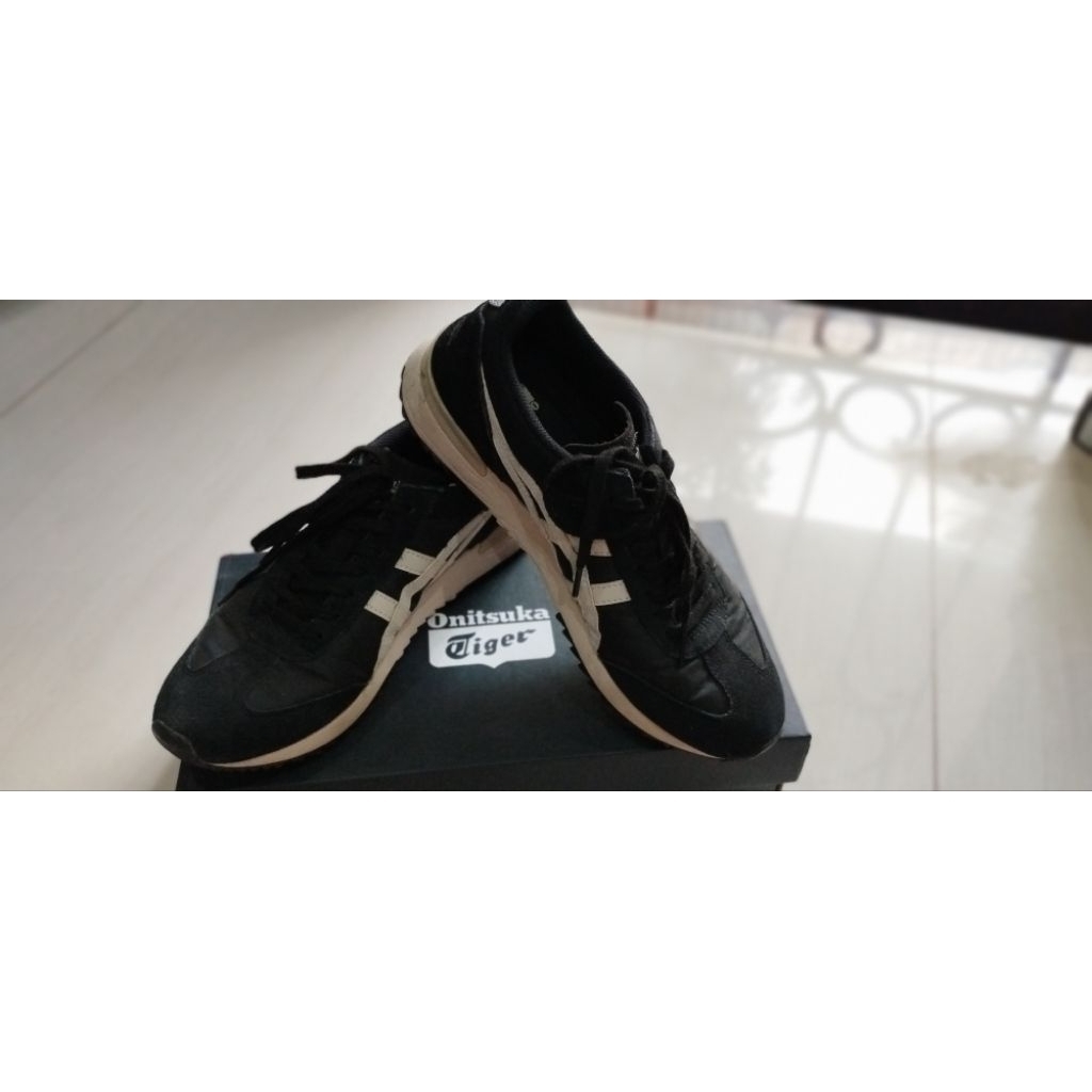 PRELOVED SEPATU ONITSUKA ORIGINAL