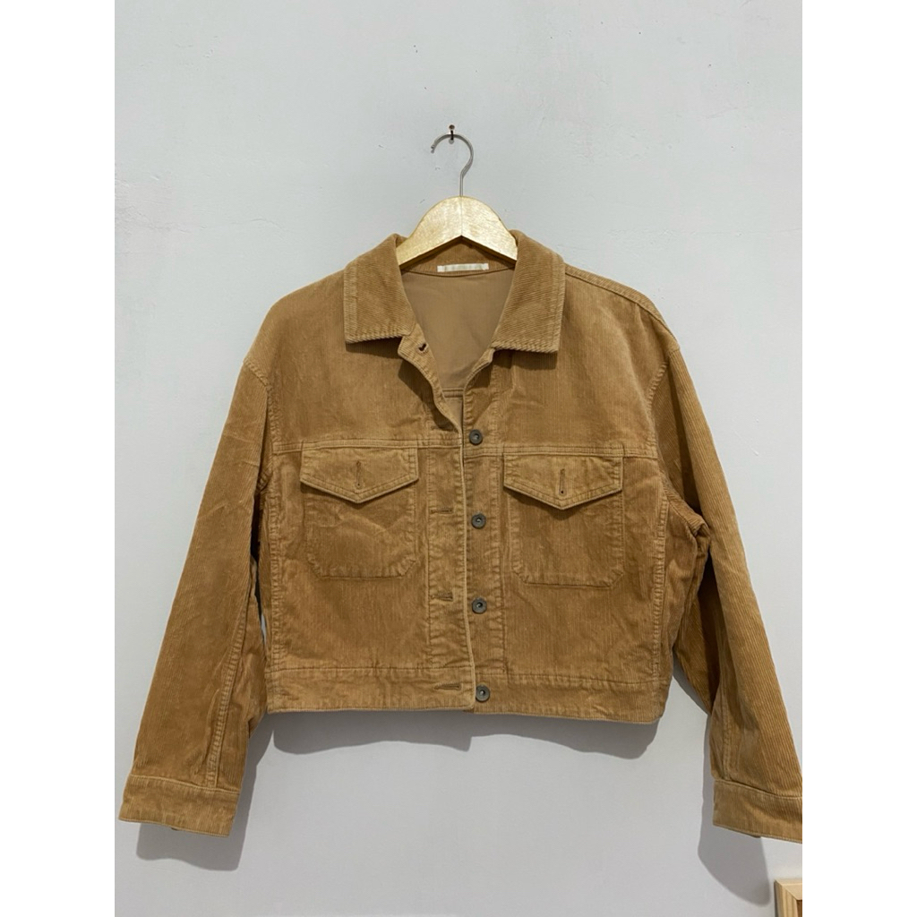 Jaket Crop Corduroy Uniqlo Size S