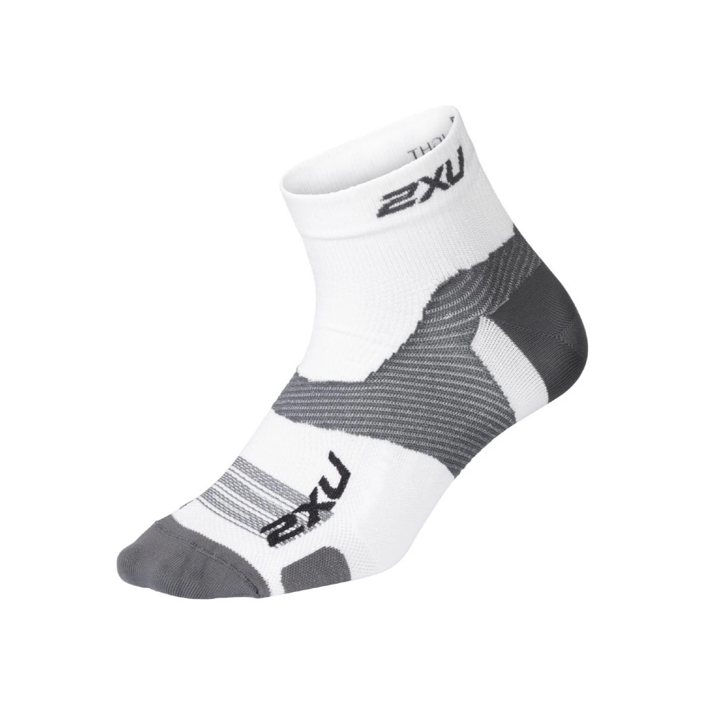 Toko Alinea 2XU Ultralight 1/4 Crew Ankle Compression Sock UA7028e-WHT/GRY