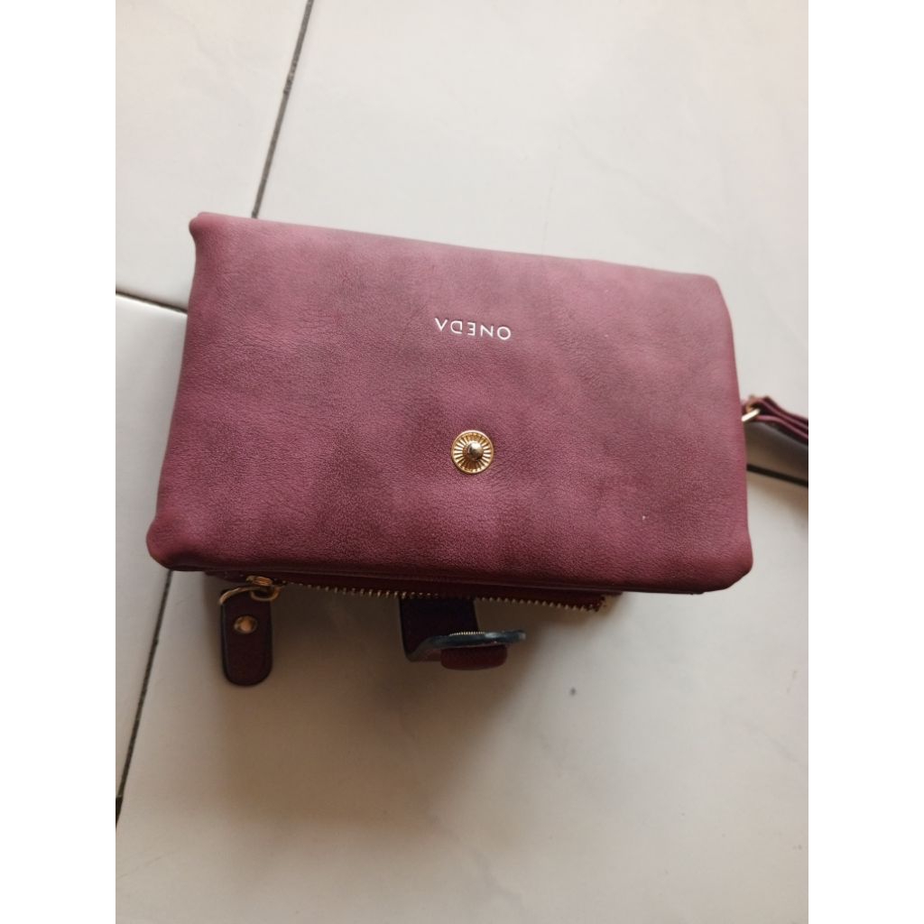 Preloved Dompet Oneda