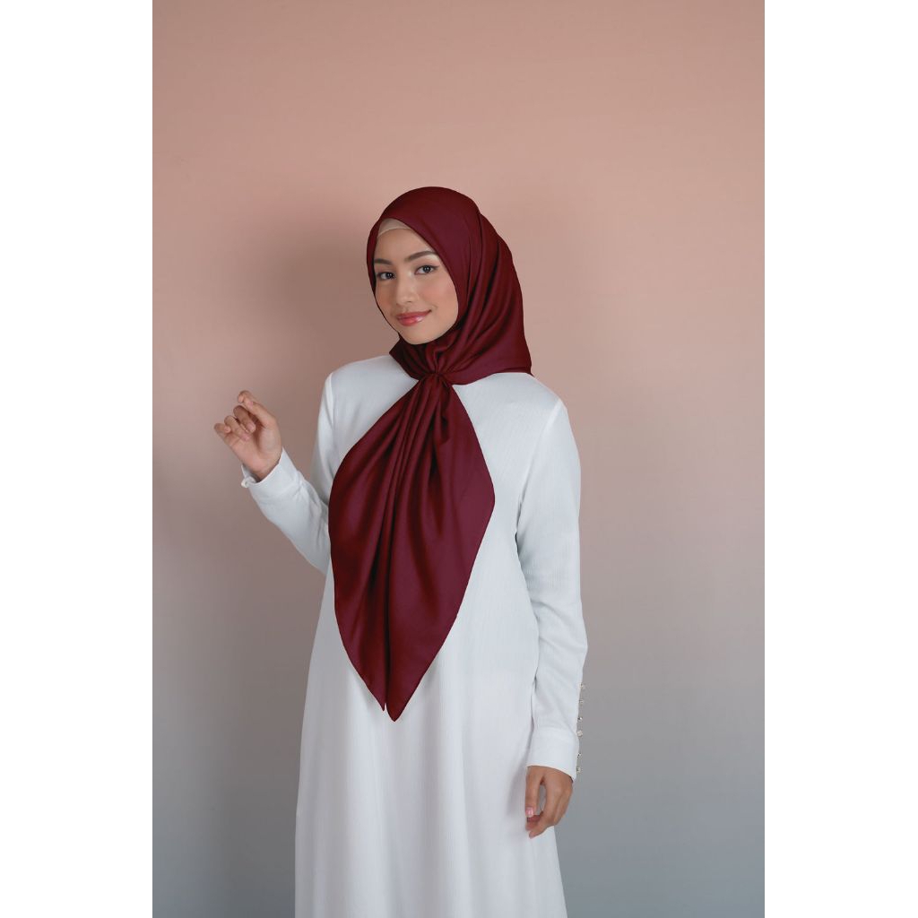 ELZATTA HIJAB || KEISHA VELMIRA || HIJAB SEGI EMPAT || BY ELZATTA ||