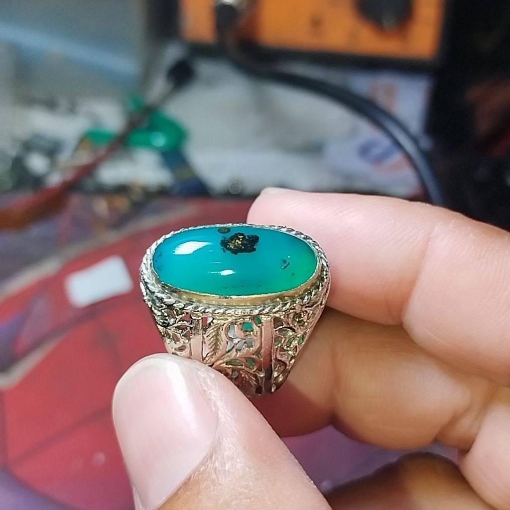Natural Bacan Doko kristal kembang