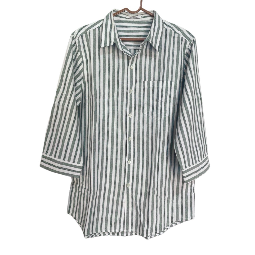 [PRELOVED] Kemeja Salur / Garis-garis Wanita Warna Sage (Hijau)
