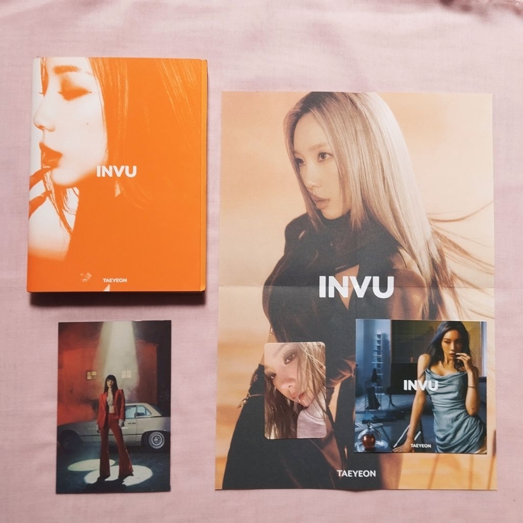 Album Taeyeon INVU (Orange Version)
