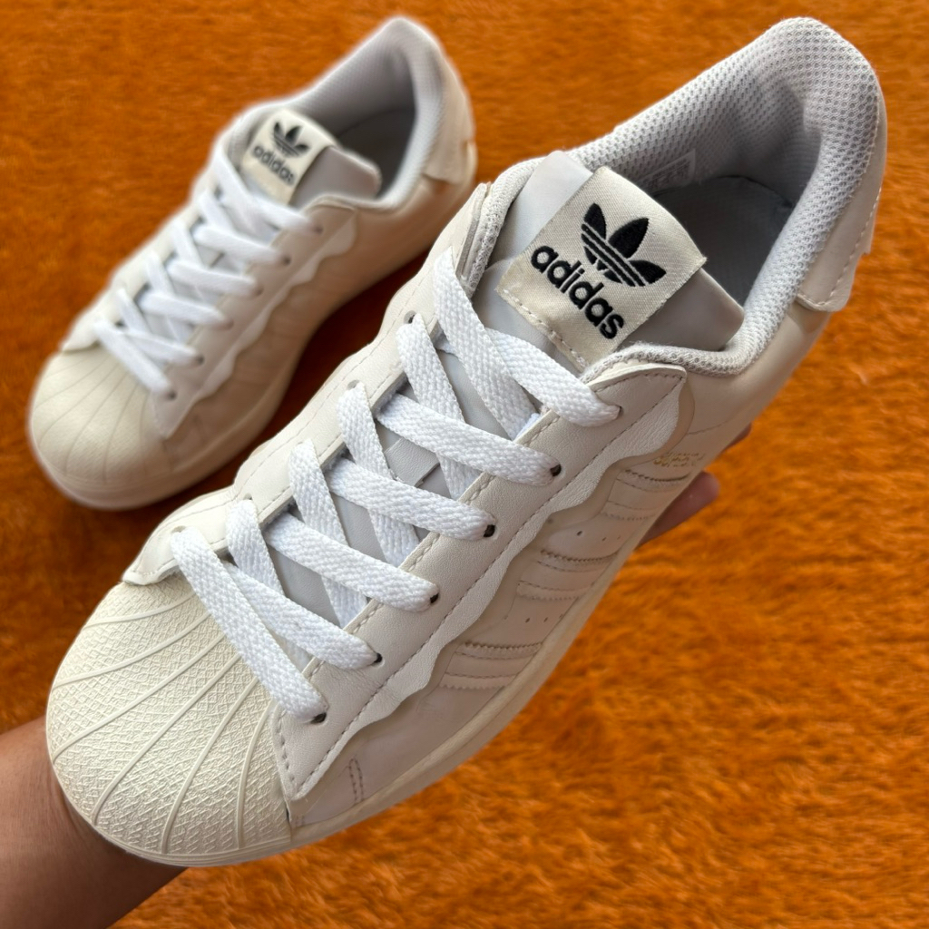 sepatu wanita ADIDAS SUPERSTAR Size 39 1/3 Insole 24,5cm