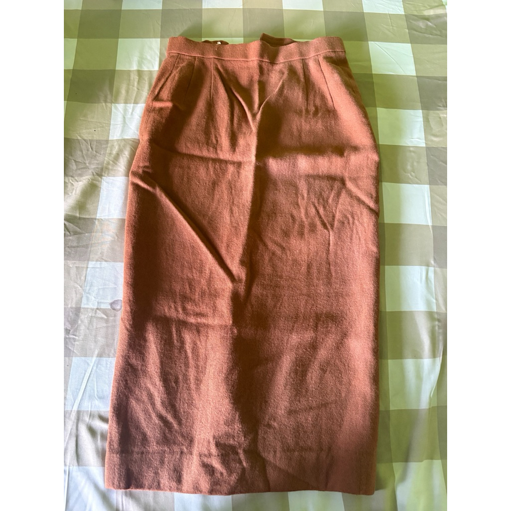 PRELOVED ROK SPAN BAHAN BLUDRU
