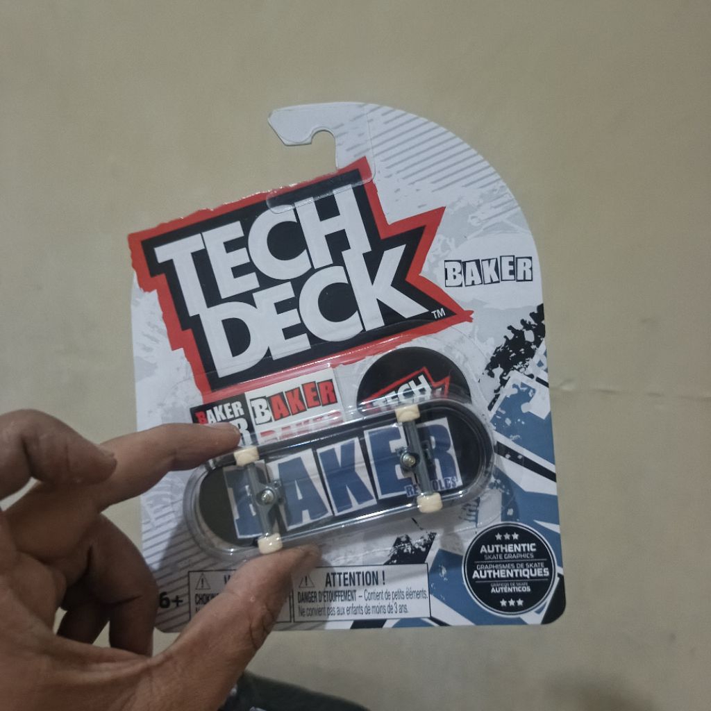 Tech deck Baker