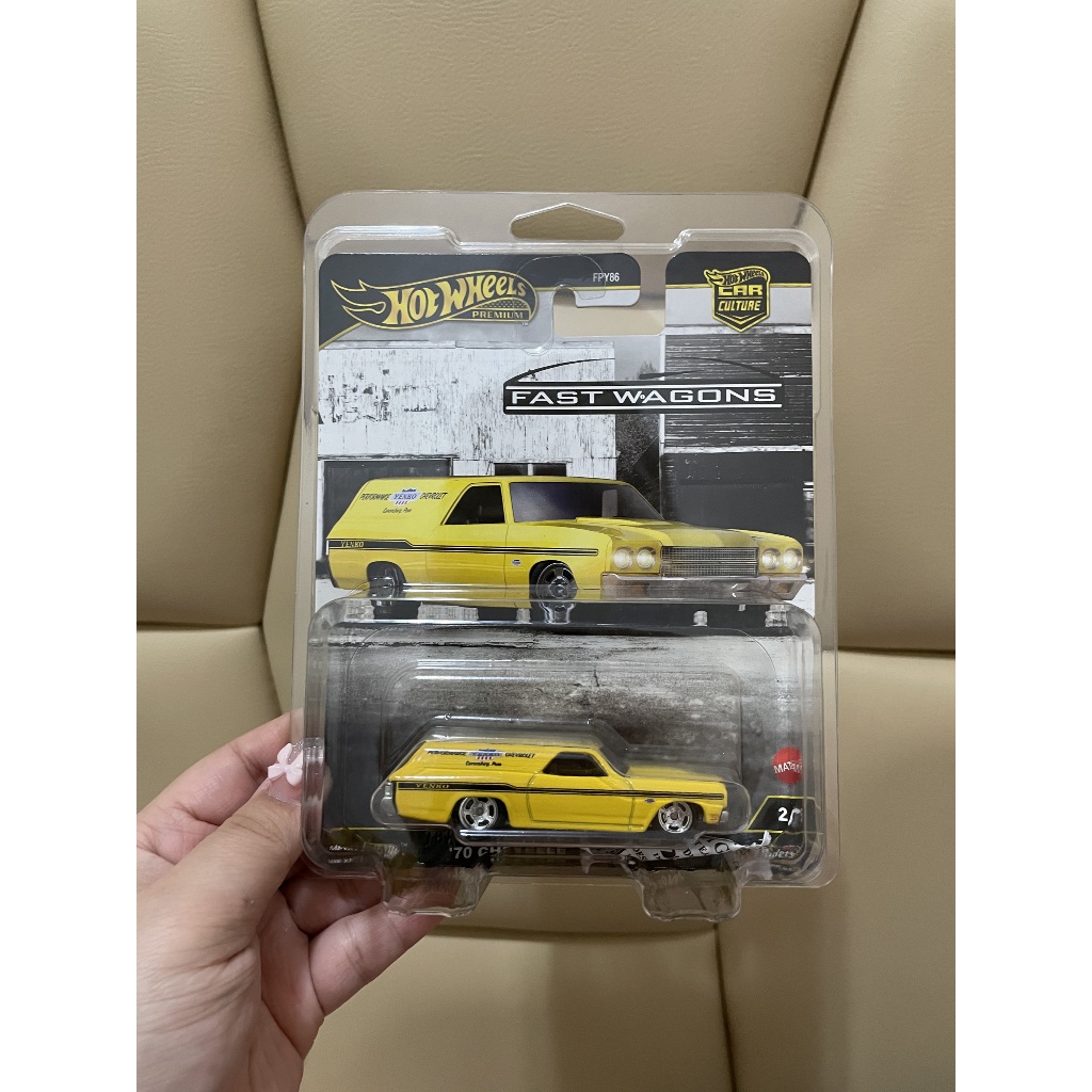 HOT WHEELS FAST WAGONS  '70 CHEVELLE SS WAGONS
