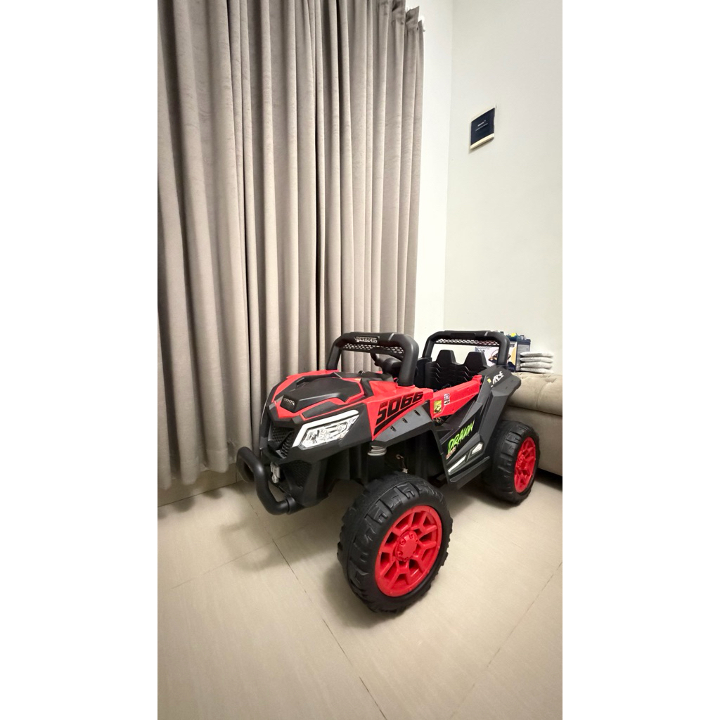 PRELOVED MOBIL OFFROAD ANAK