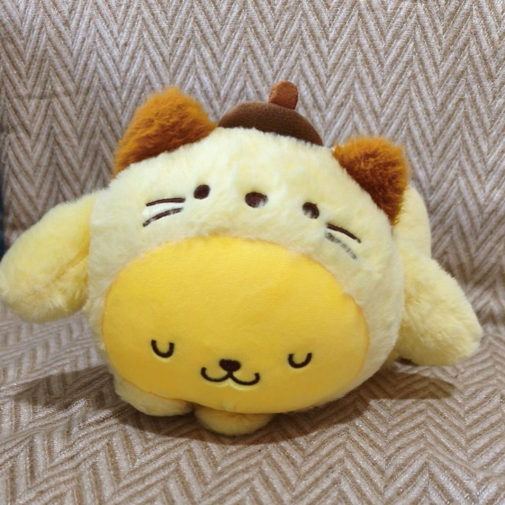 boneka pochaco kuning