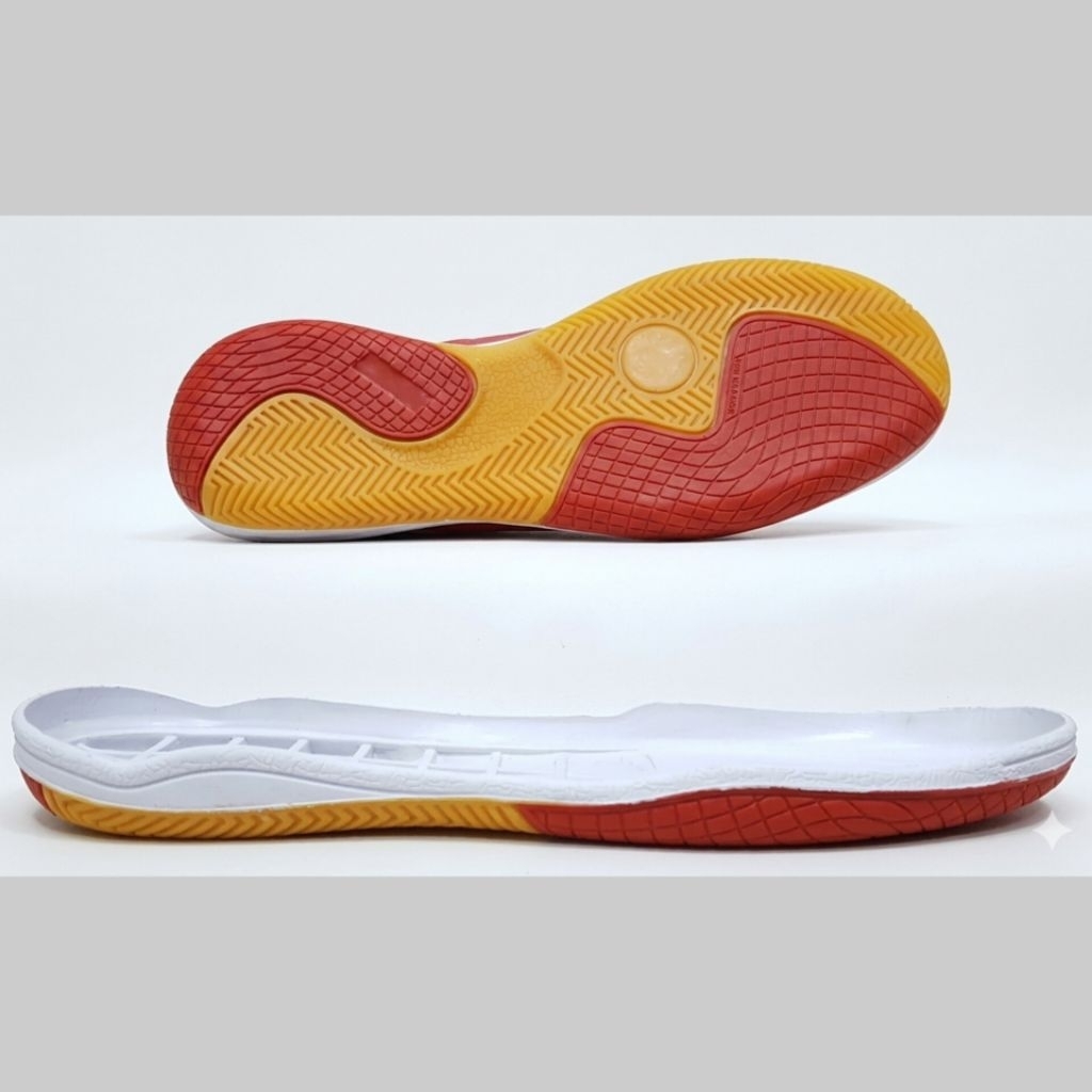 Sol Sepatu Futsal Kasogi Warna Merah Kuning Putih Terbuat dari Bahan Berkualitas Kokoh dan Super Awe