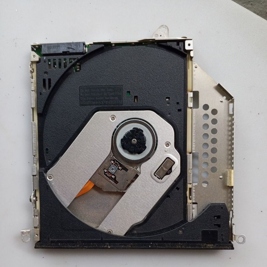 DVD Laptop Toshiba Portege R700
