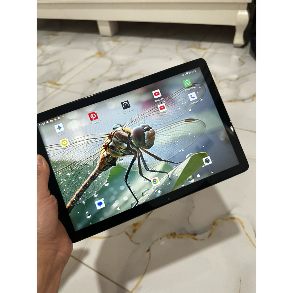 Advan Android Tablet