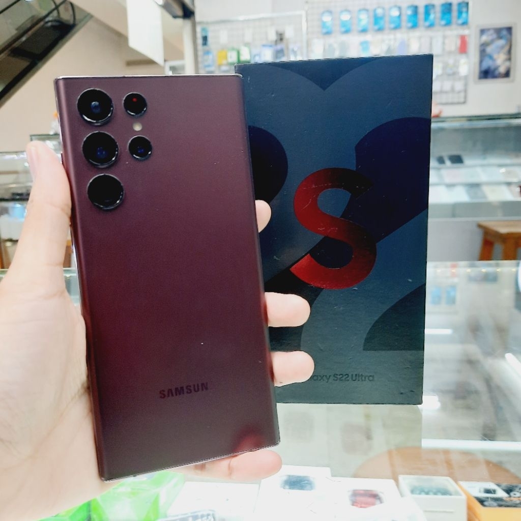 Samsung Galaxy S22 Ultra 12/256 GB - Burgundy - Bekas Garansi Resmi SEIN - Second