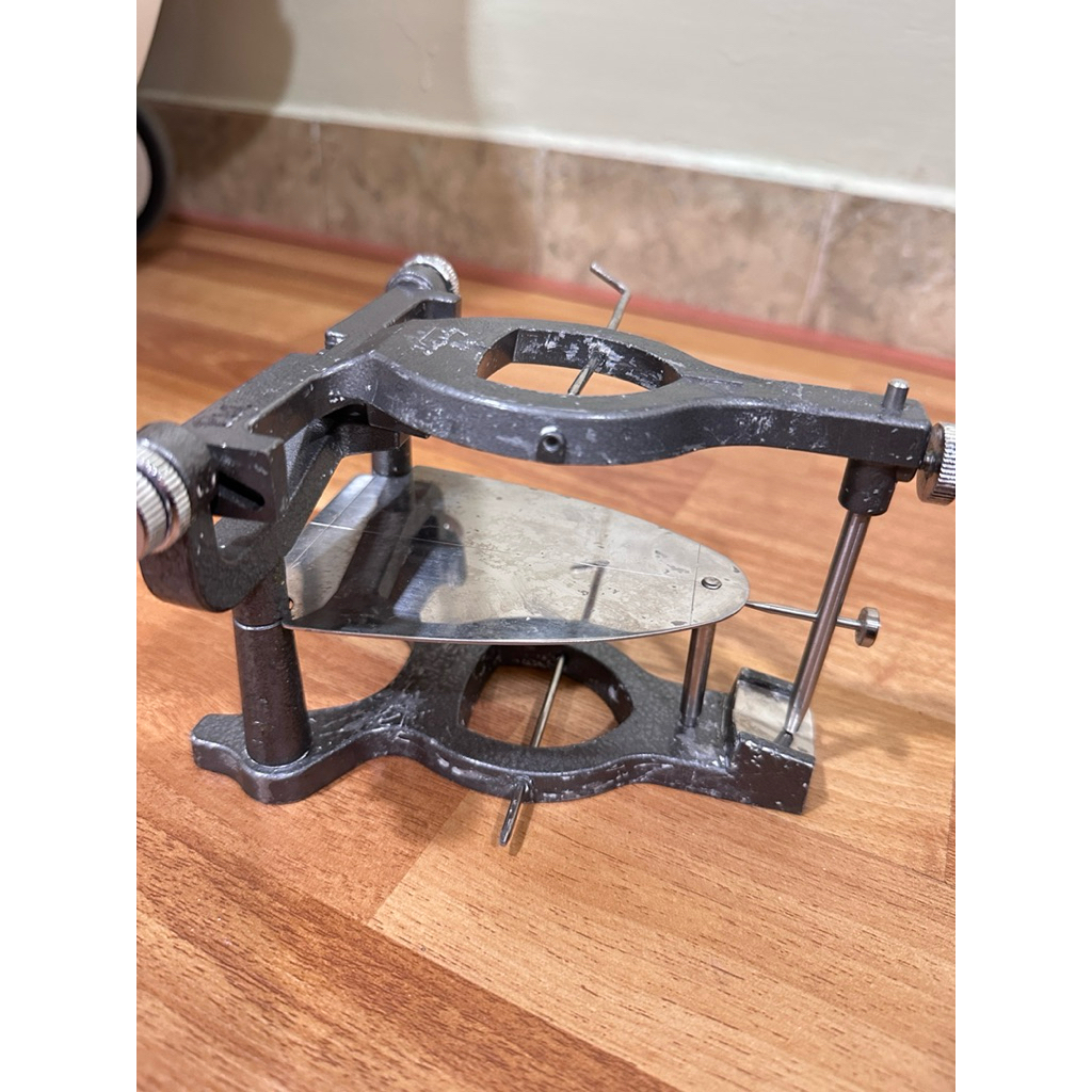 artikulator handy II A second original articulator handy 2a