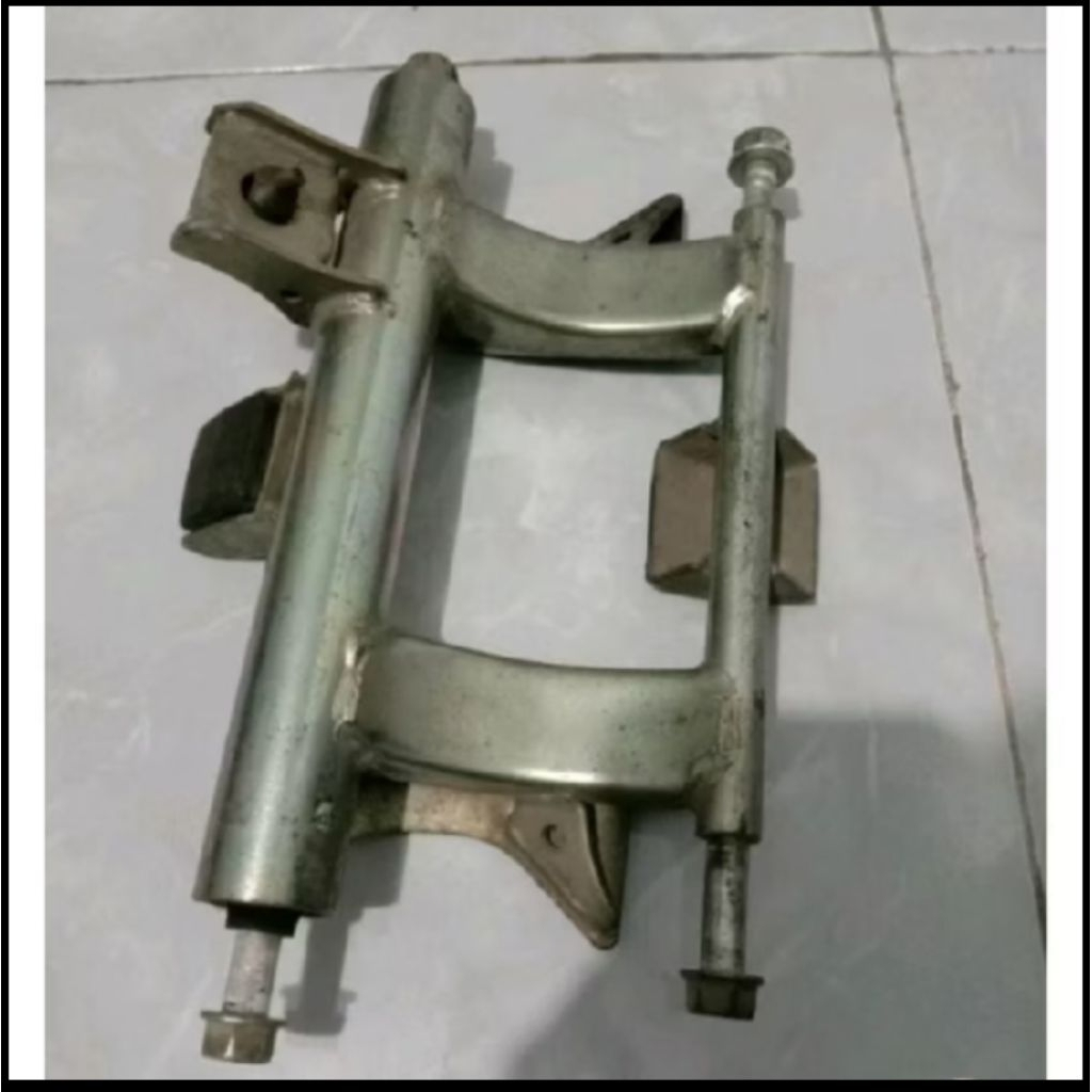 Mounting sasis arem sambungan rangka Beat fi K25/ 2012 2013 2014 ORIGINAL