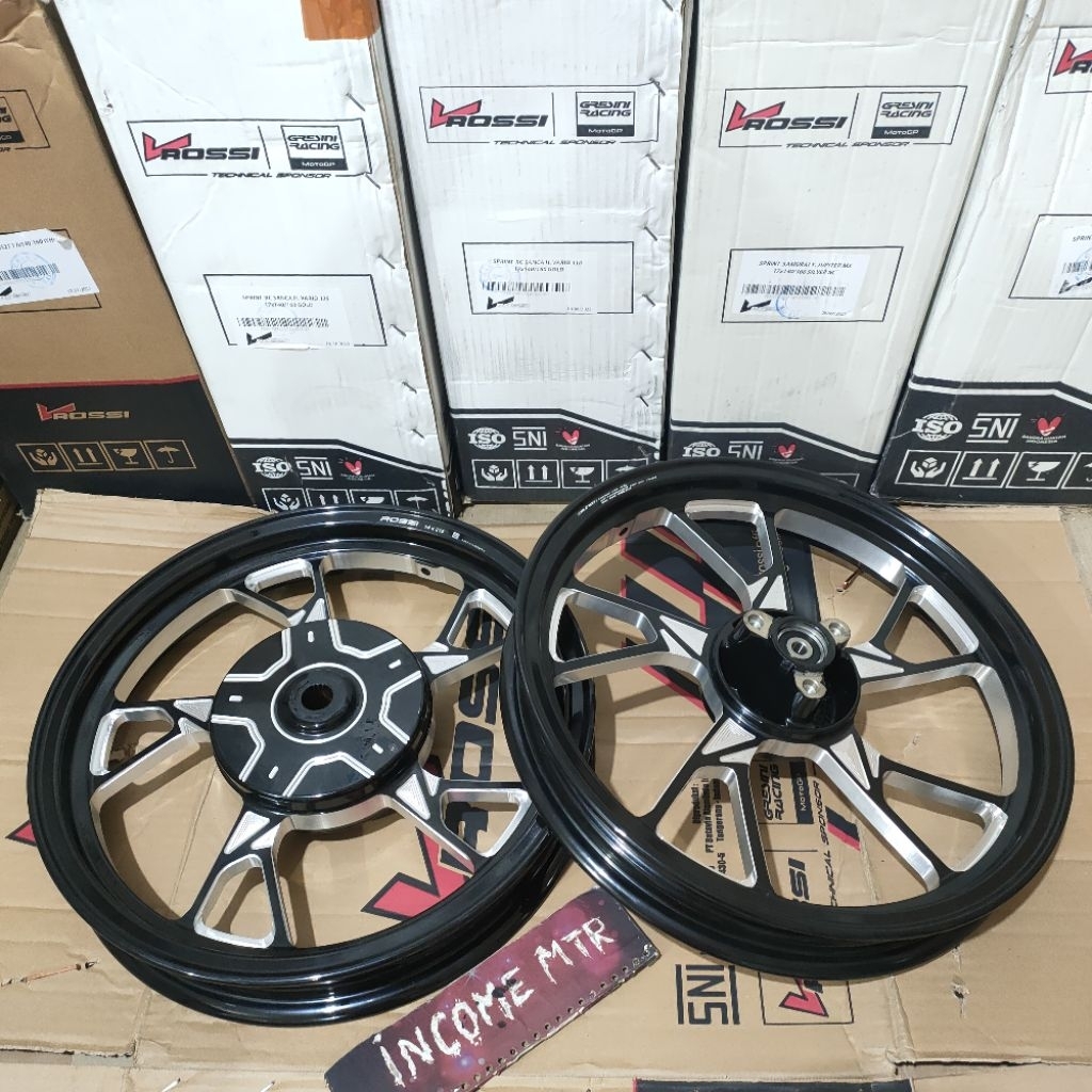 katana Mio m3 VRossi / velg