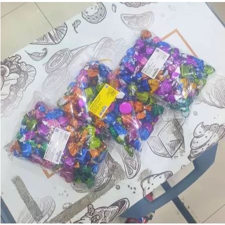 Coklat Arab Isi Almond dan Kurma Kemasan 1KG