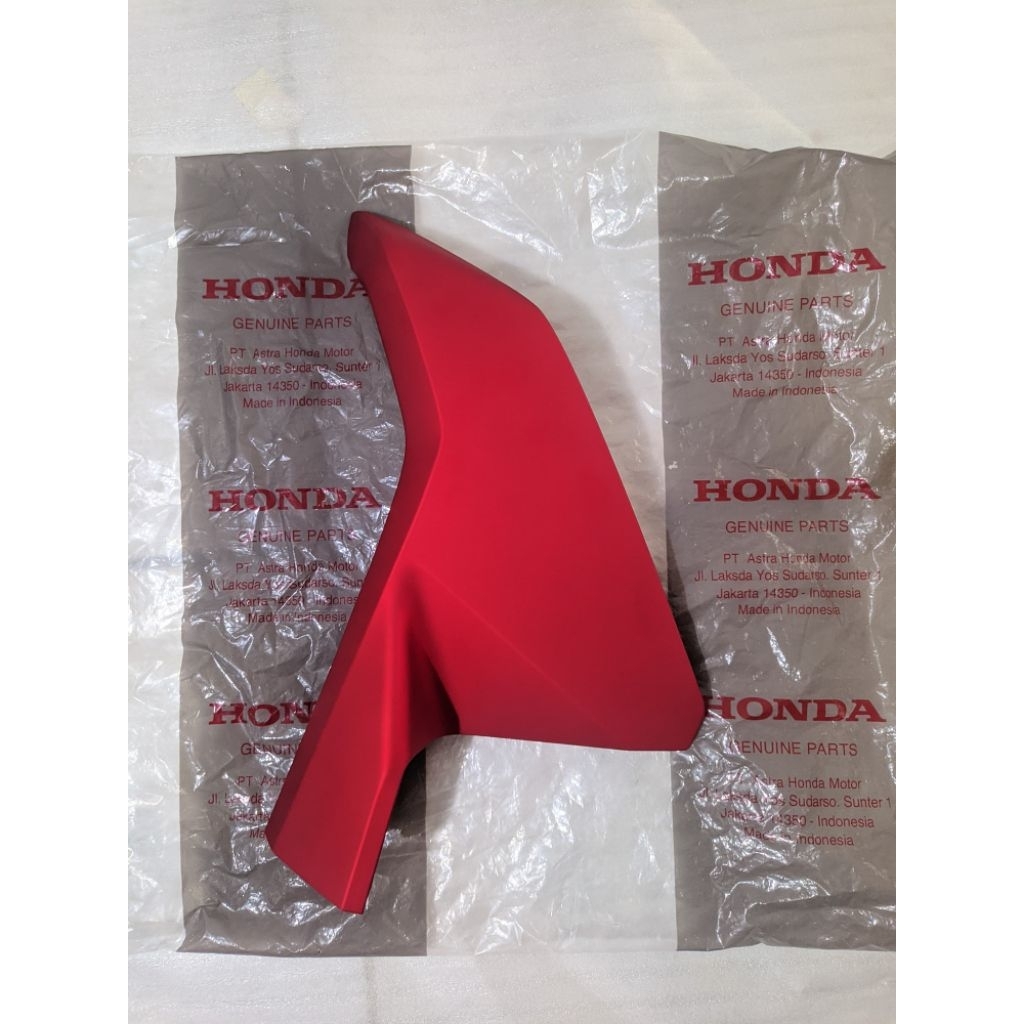 COVER side (sayap kiri kecil) pcx160 2025