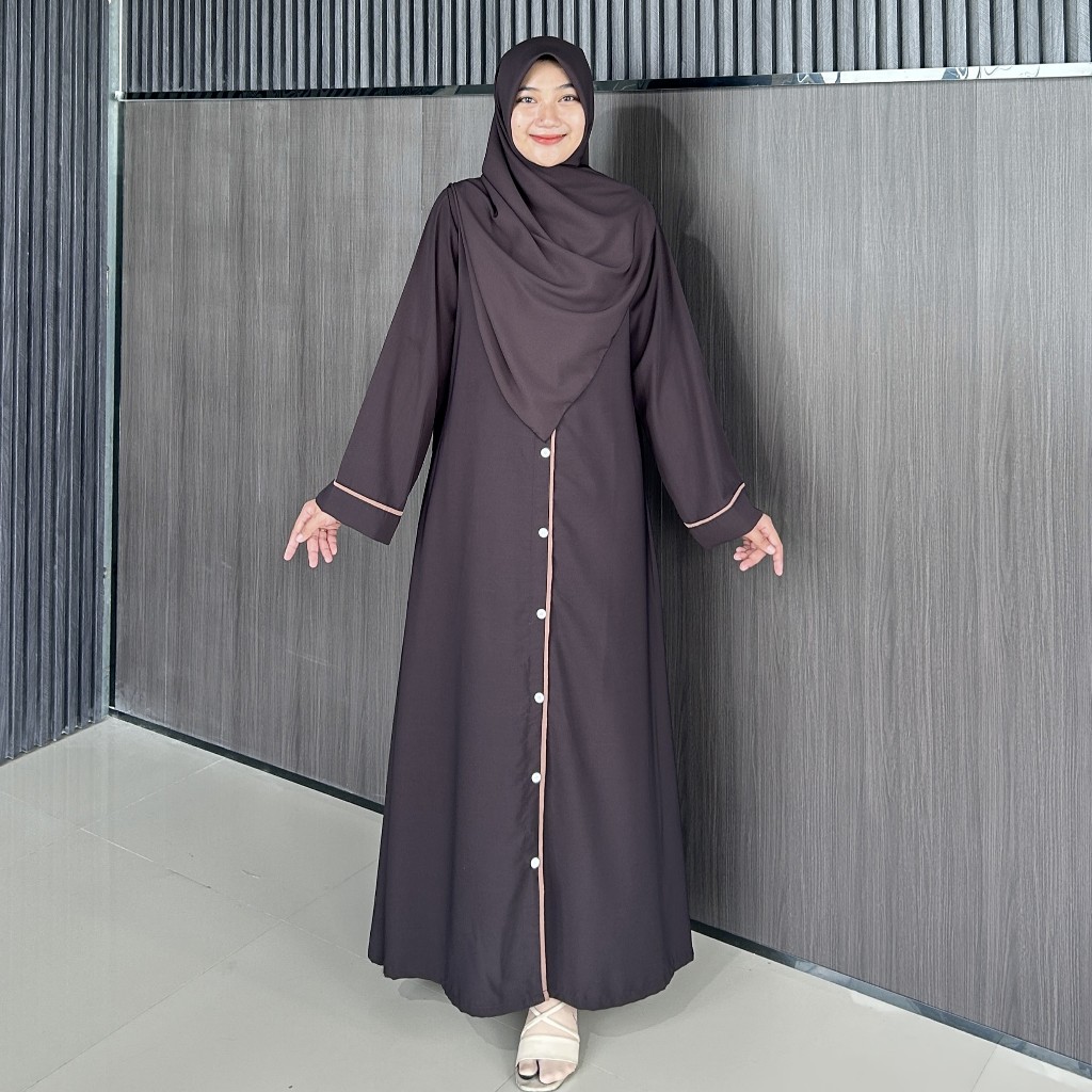 Simple Abaya Leyka Abaya Black Hitam Elegant Kancing Aktif Wudhu Friendly Abayamusana