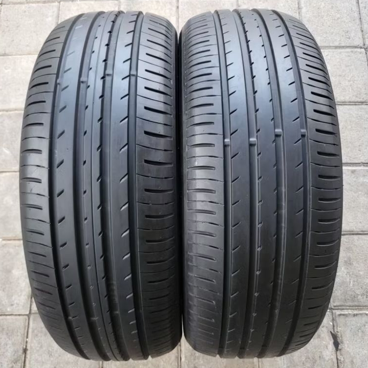 Ban 18 Inch Toyo Proxes R56 215/55 R18 Second 2pcs