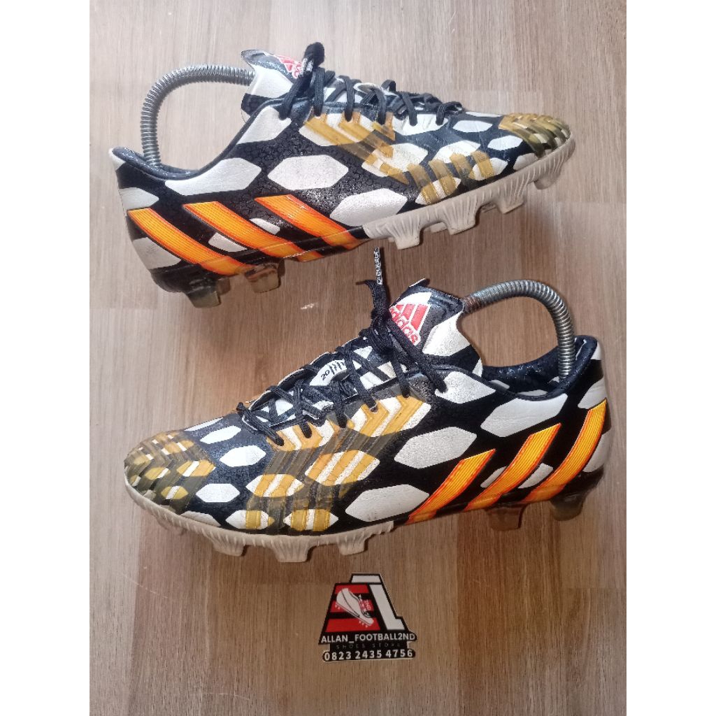 sepatu bola second Adidas predator original 41