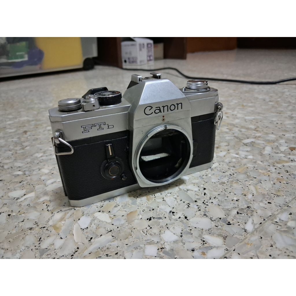 Kamera Analog SLR Canon FTb Body Only
