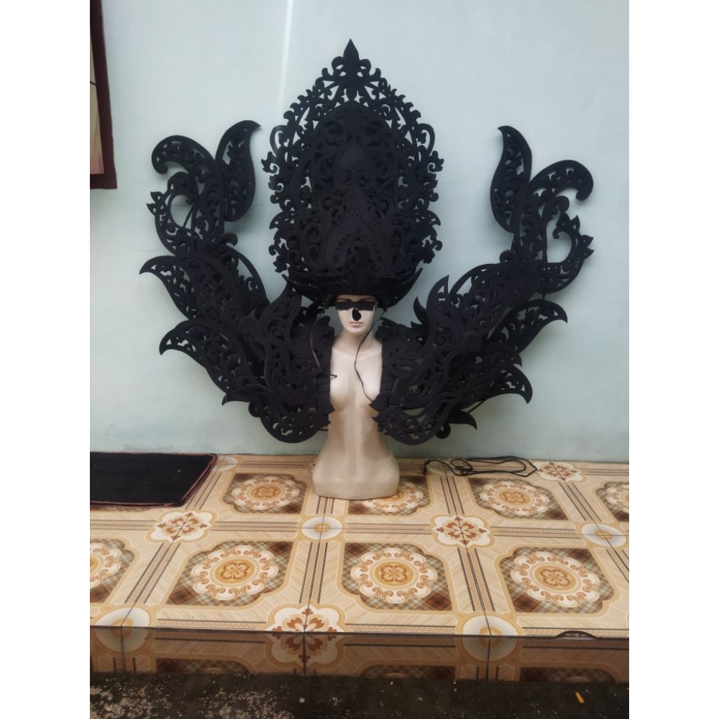 mahkota/mascot karnaval spon ati