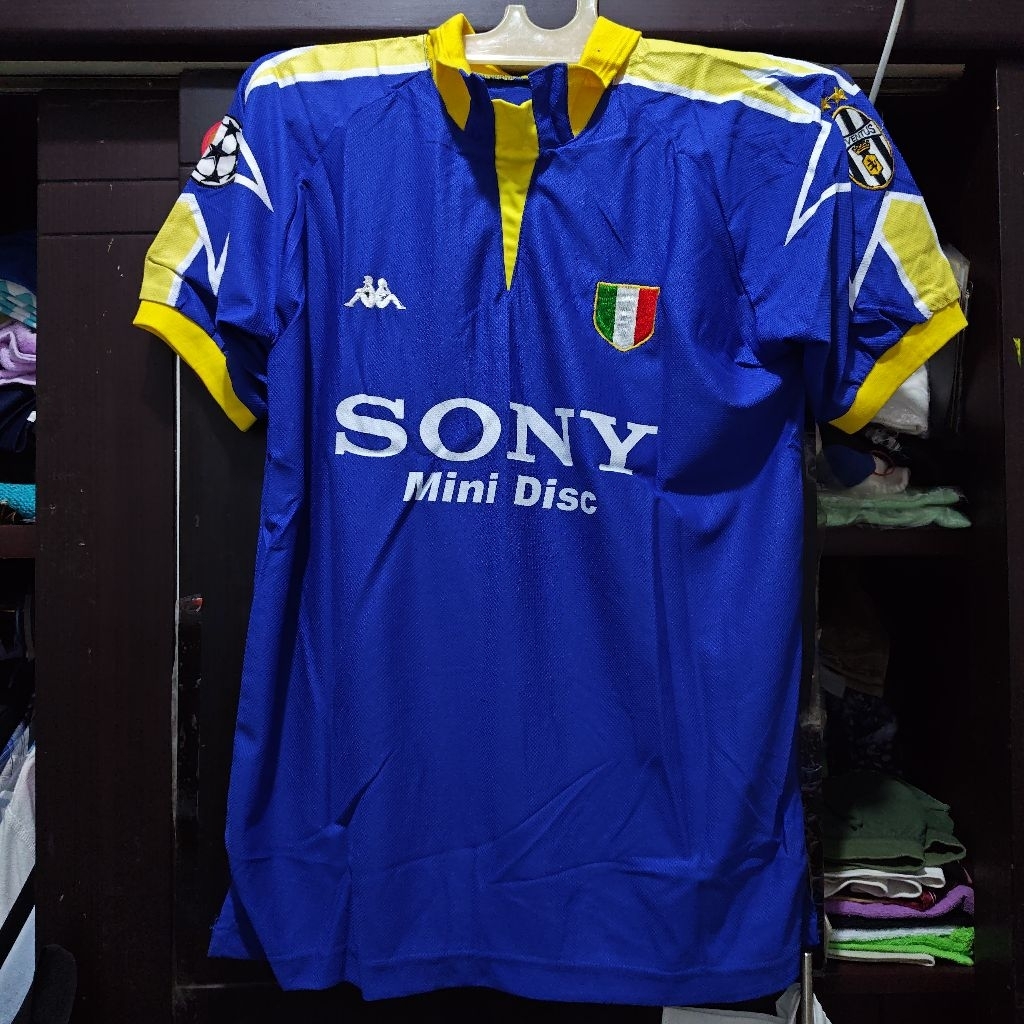 jersey vintage juventus 1997/98 away del piero - ukuran XL