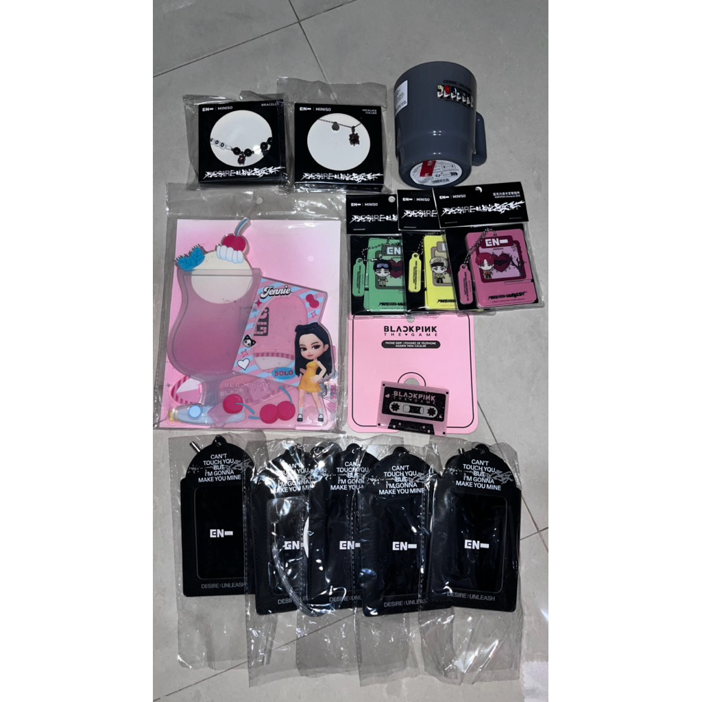 Card holder miniso x enhypen