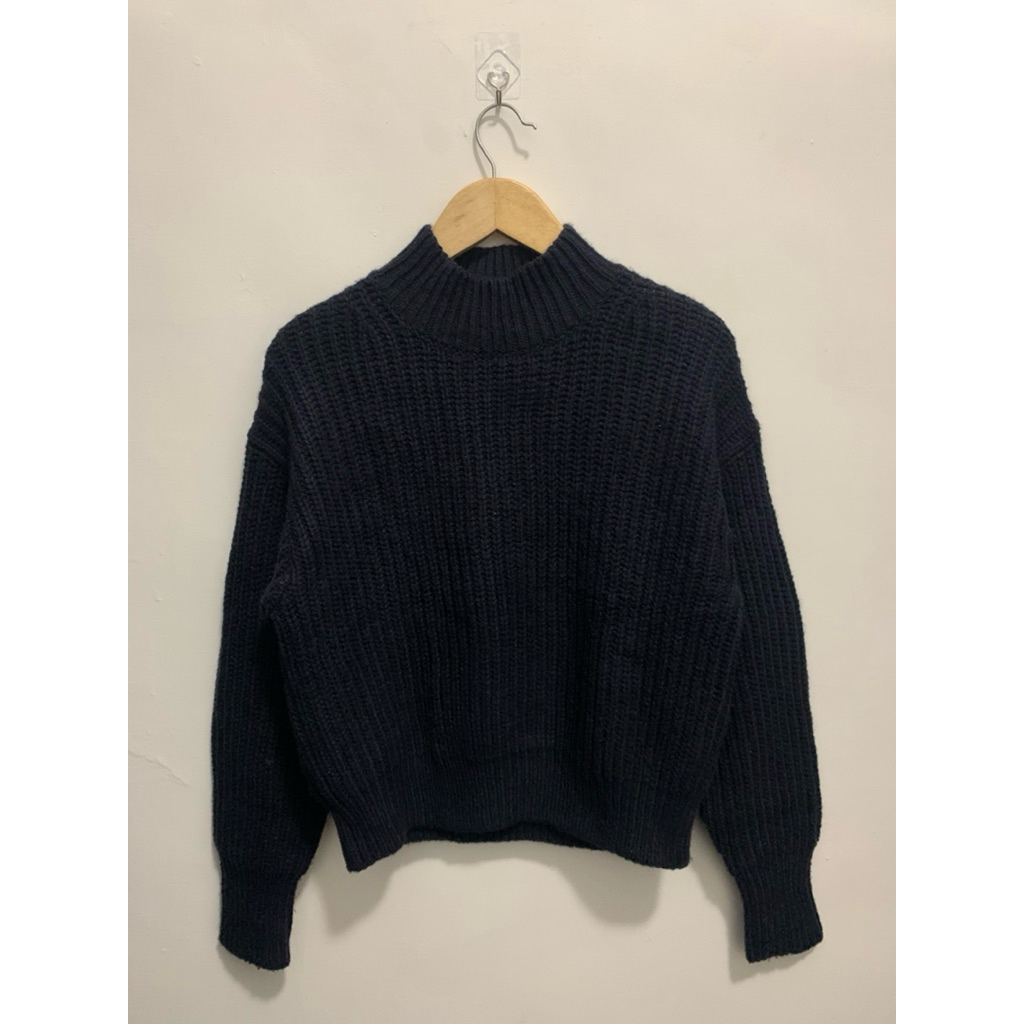 UNIQLO WASHABLE MOCK NECK SWEATER NAVY