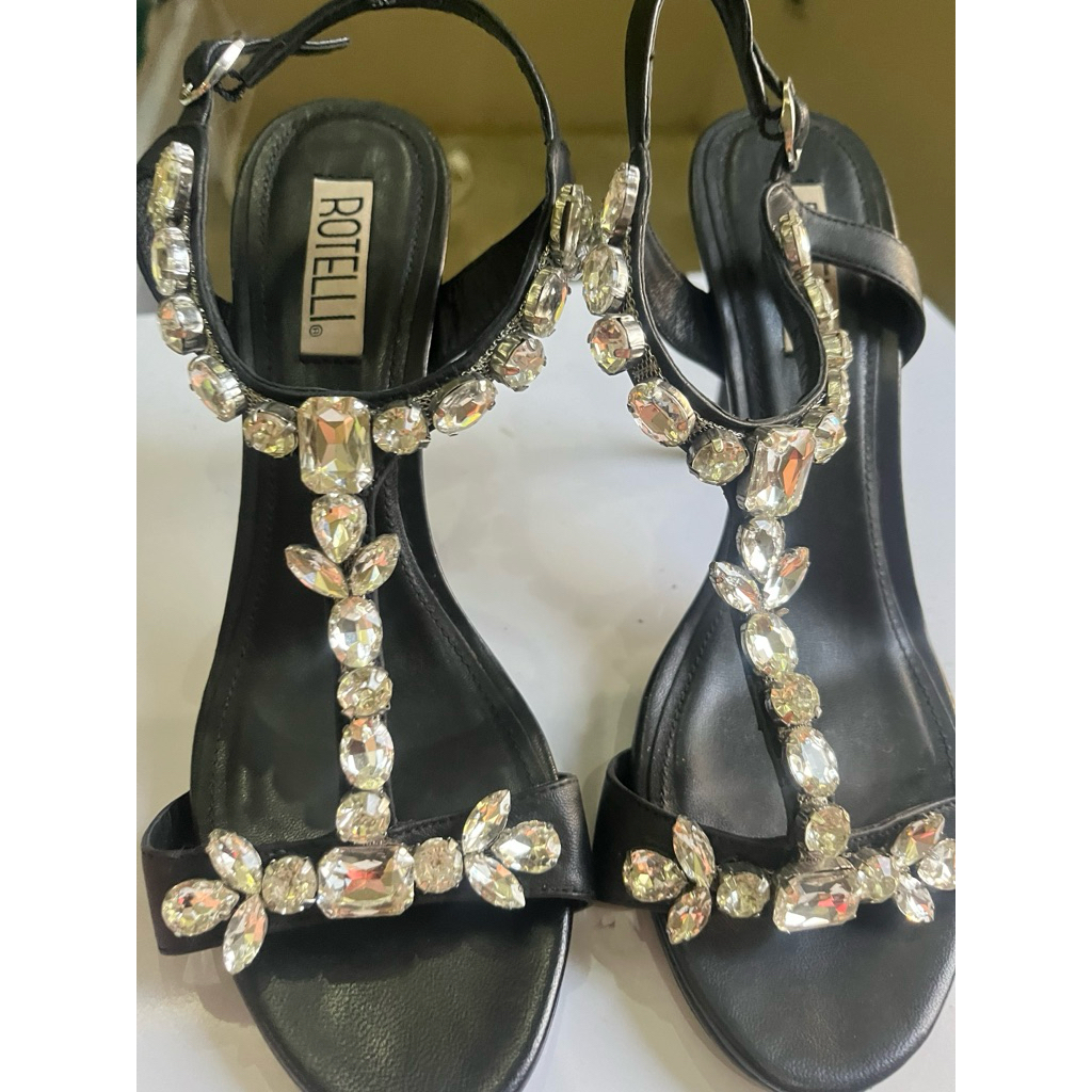 PRELOVED HIGH HEELS ROTELLI LIKE NEW