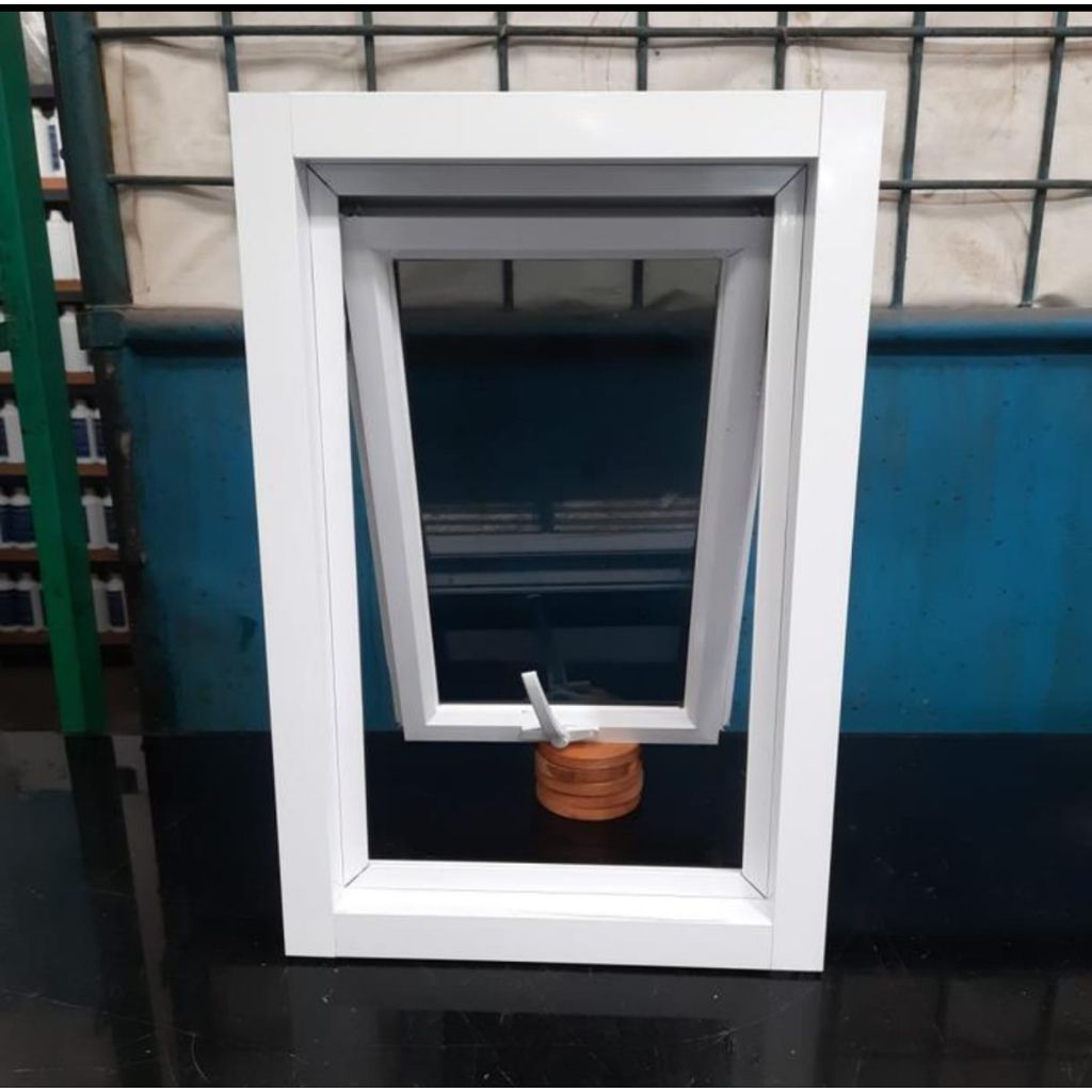 Jendela Casement Aluminium Jungkit 50x100 Ready