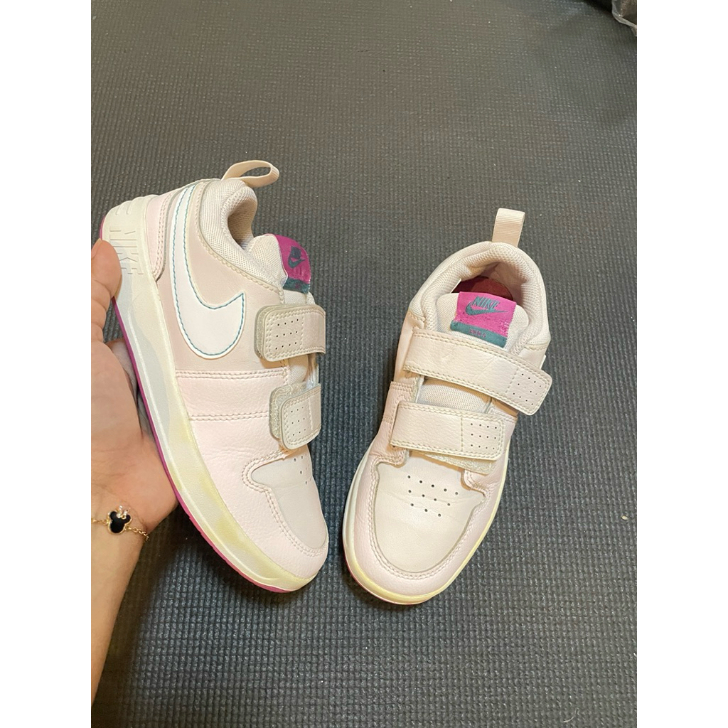Sepatu Nike Pico 5 size 35 insole 22cm