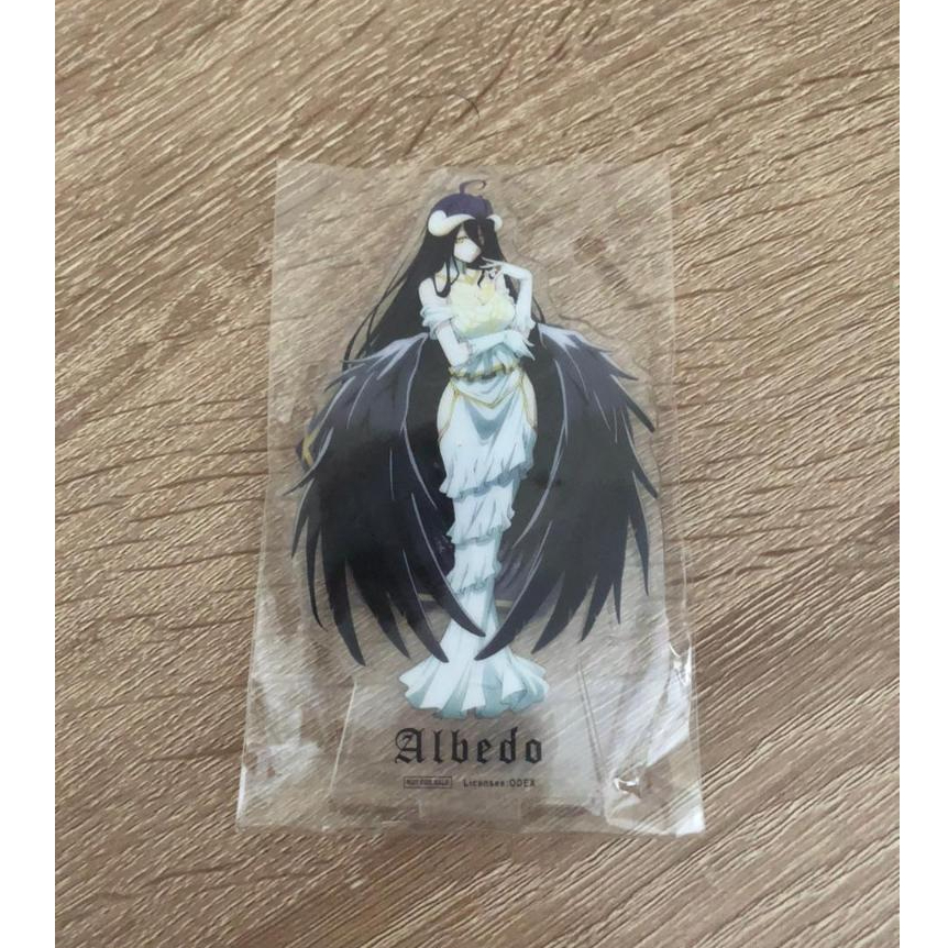Acrylic Chara Stand Albedo dari seri anime Overlord IV.