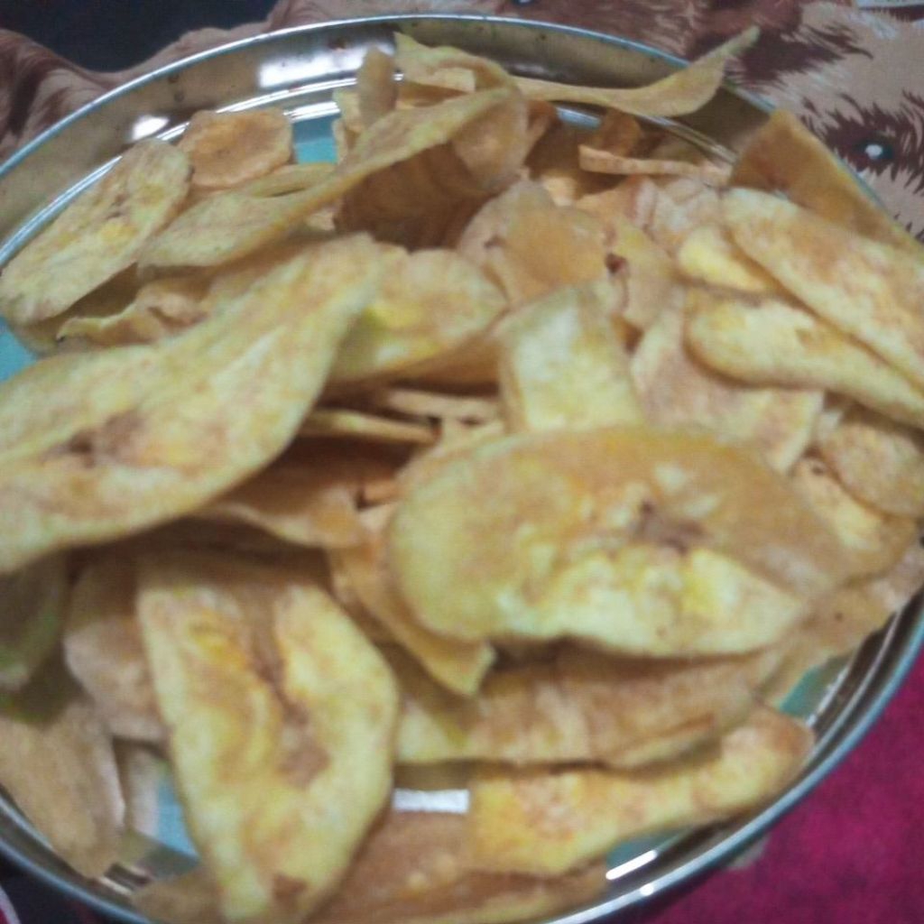 Aneka Cemilan Serba 5000 dengan Rasa Asin, Pedas, dan Manis