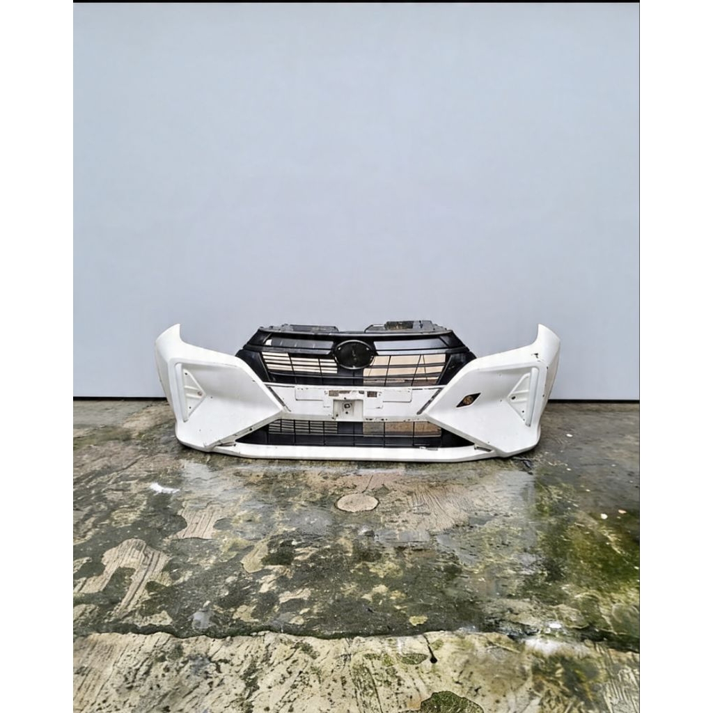 bumper bemper depan daihatsu ayla 2024 original