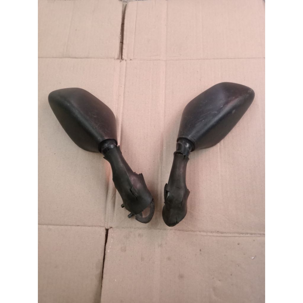 spion bajaj Pulsar 220 ORIGINAL