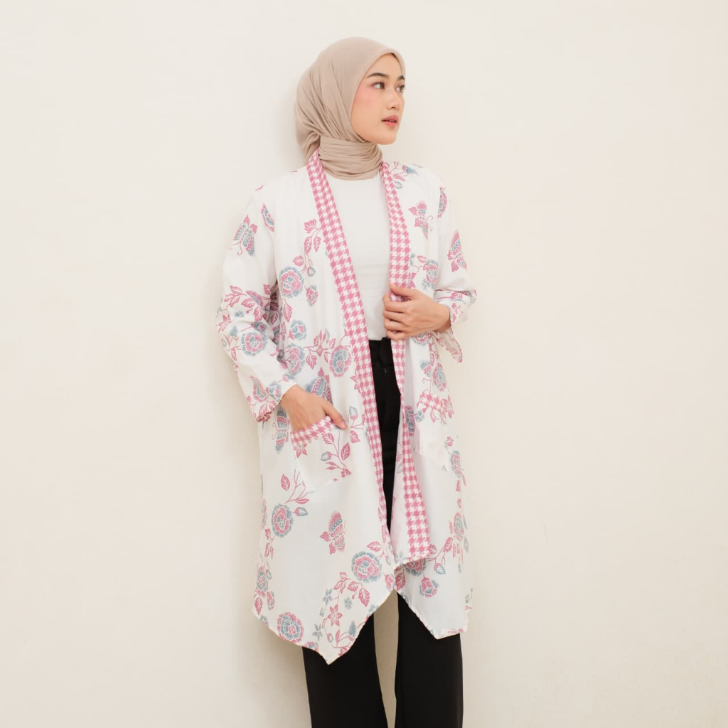 Long Cardi Batik Wanita Katun Premium Outerwear Long Cardigan Motif Modern Batik Kekinian