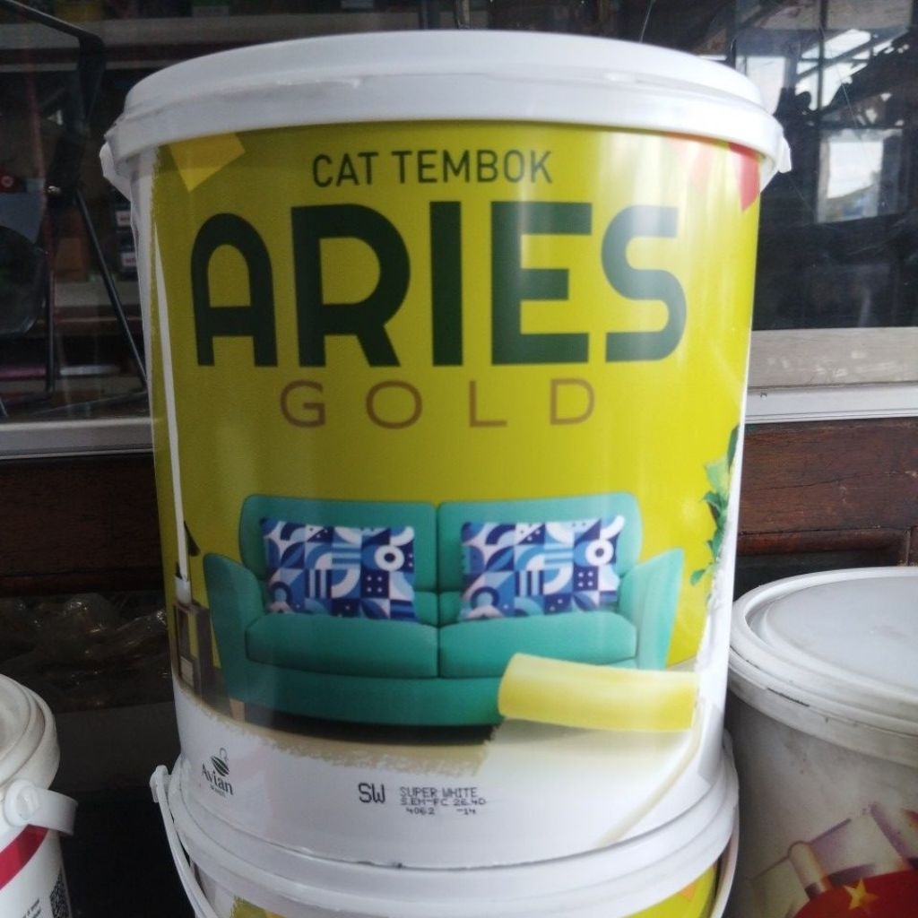 cat tembok aries 5kg