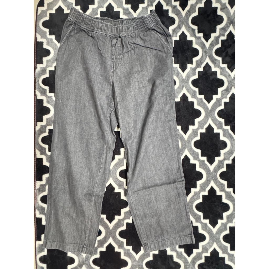 Uniqlo ankle Pants