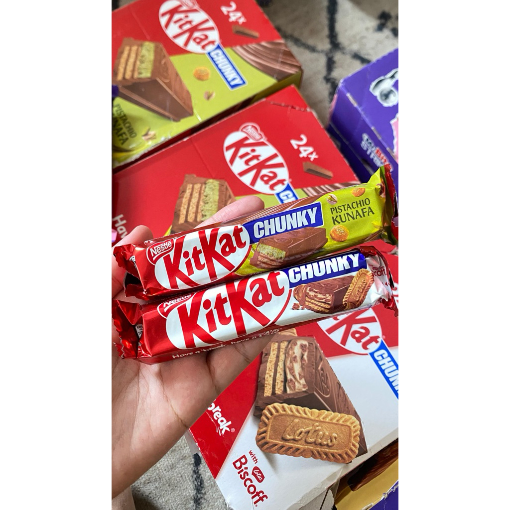 ready stock ECERAN Kitkat Pistachio/Lotus