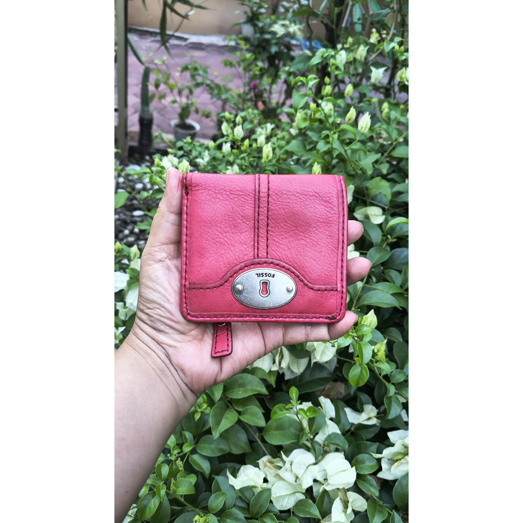 Preloved Dompet Fossil Maddox Maroon