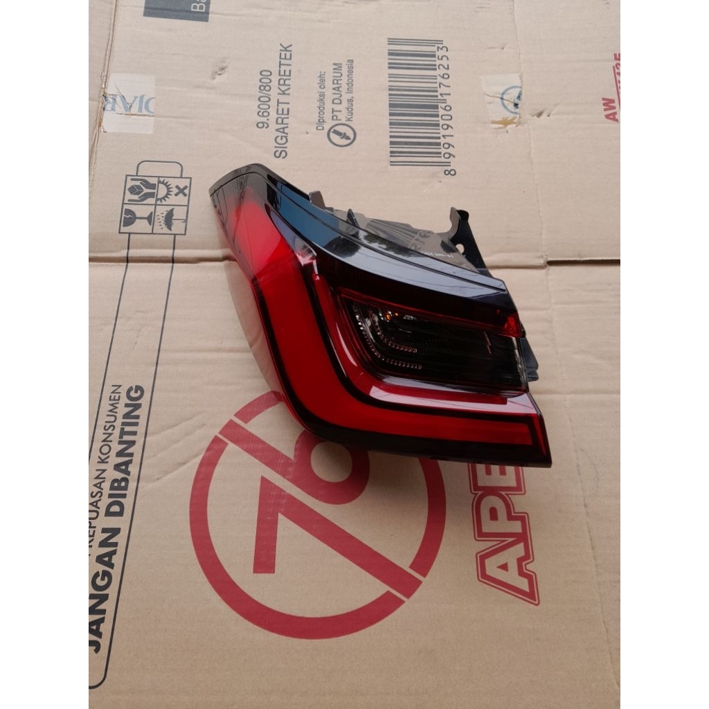 stoplamp lampu belakang honda city hatchback