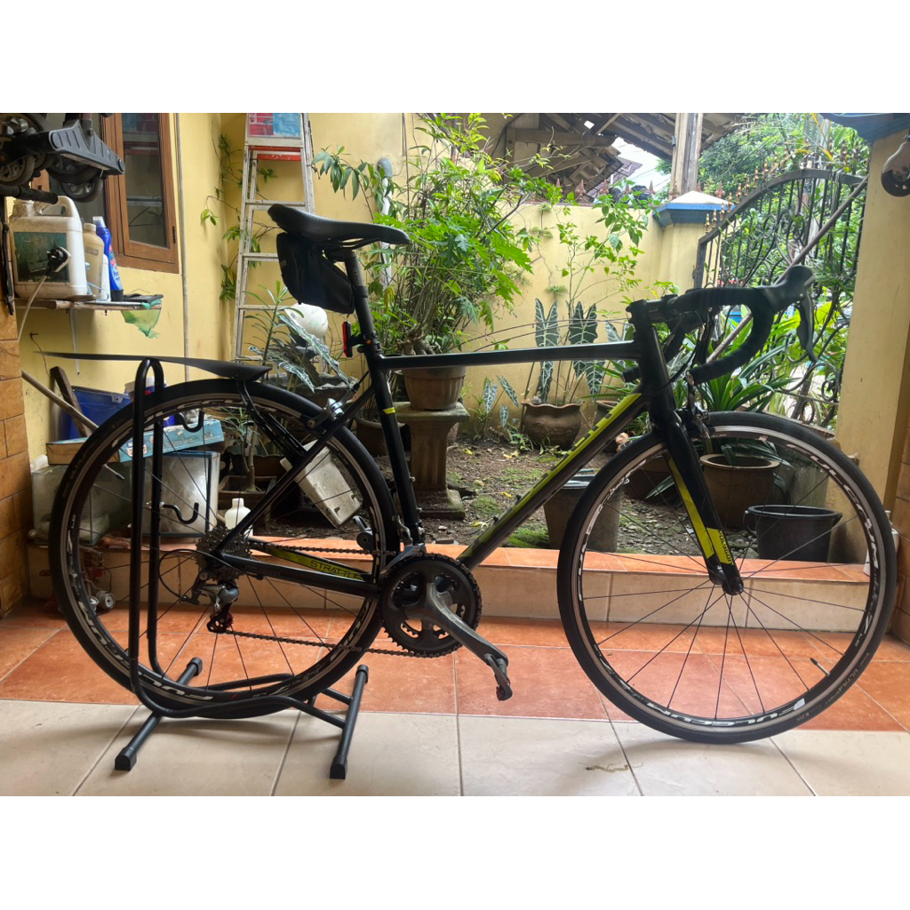 Polygon Strattos S4